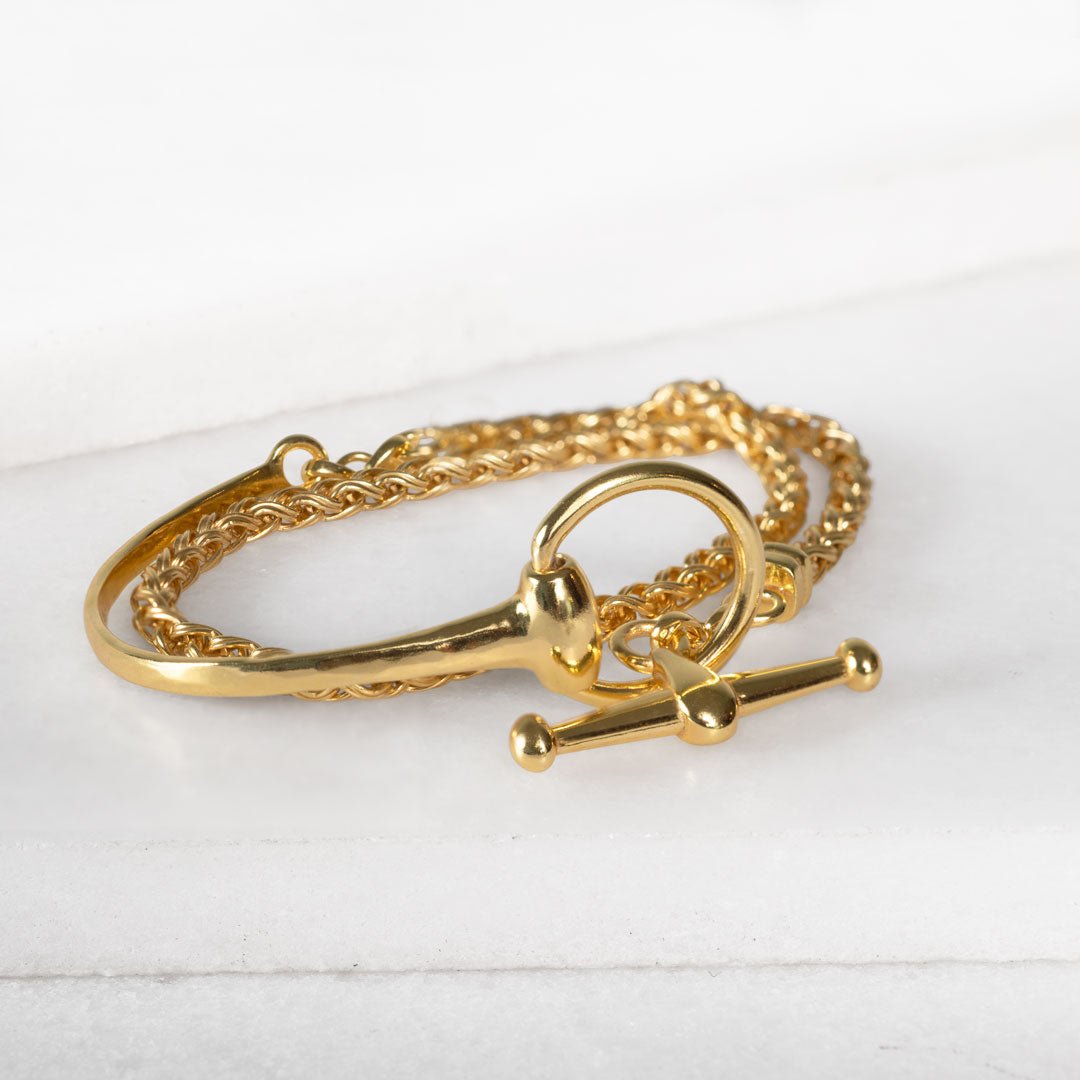 Odeza - Horse Bit Toggle Equestrian Necklace in Gold Urban-Equestrian