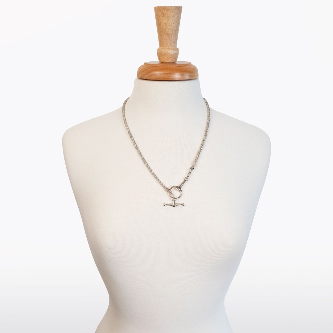Odeza - Horse Bit Toggle Equestrian Necklace in Silver Urban-Equestrian