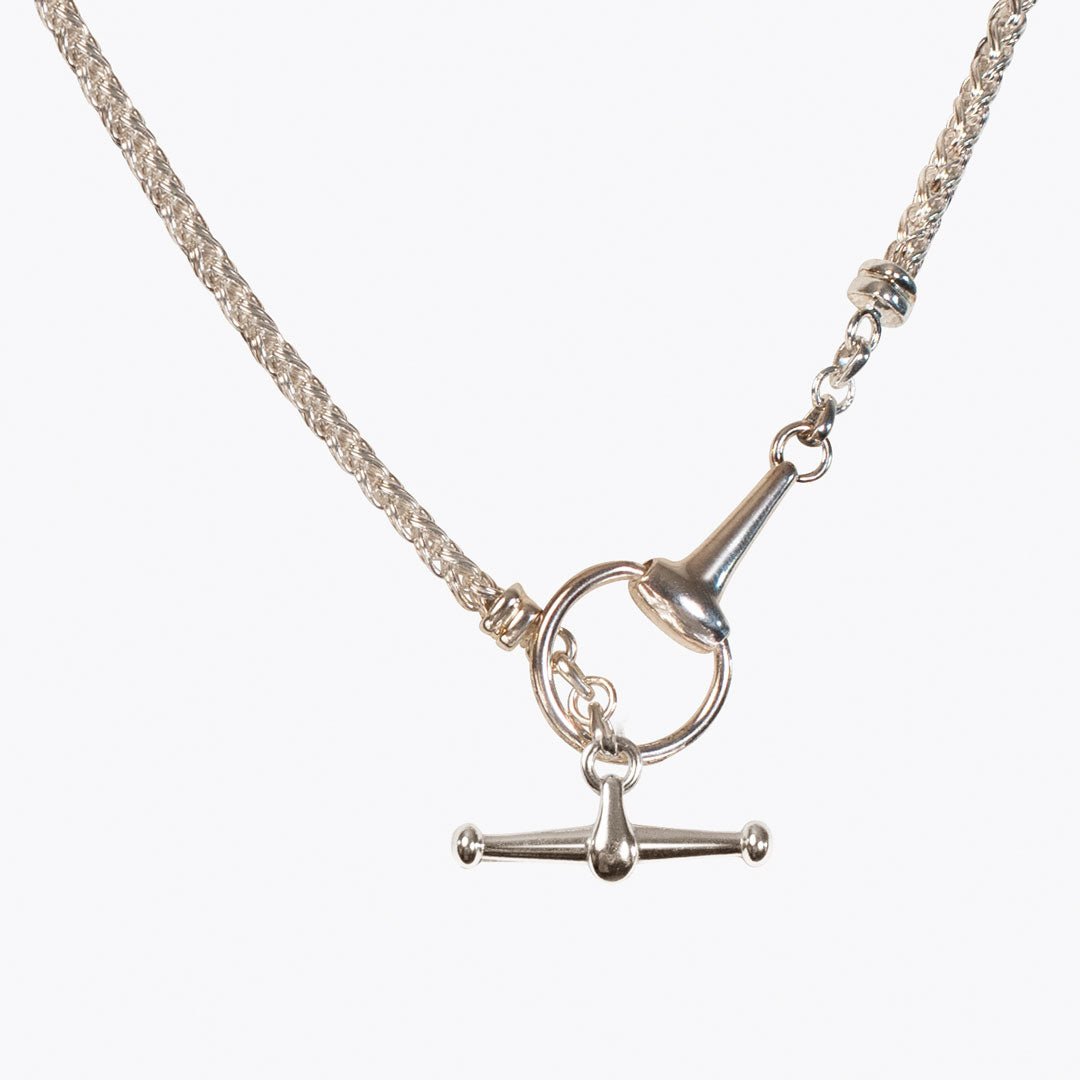 Odeza - Horse Bit Toggle Equestrian Necklace in Silver Urban-Equestrian