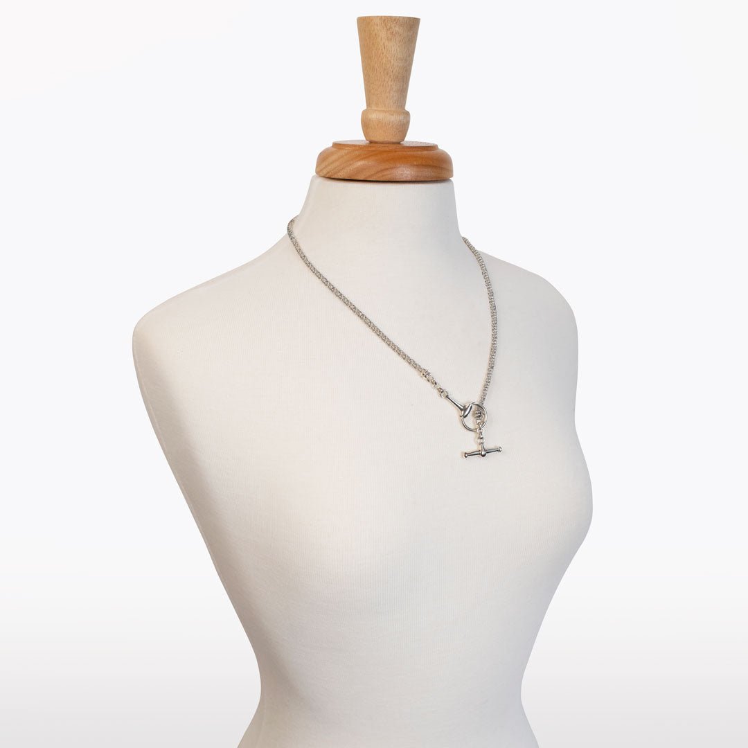 Odeza - Horse Bit Toggle Equestrian Necklace in Silver Urban-Equestrian