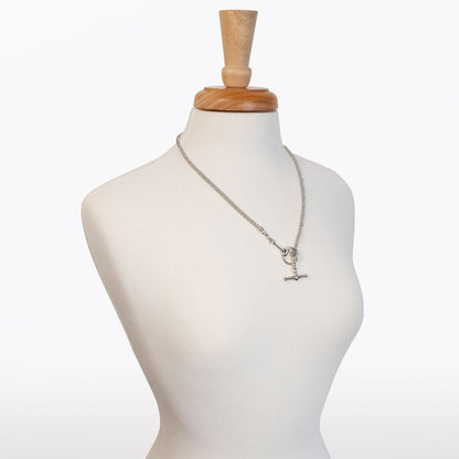Odeza - Horse Bit Toggle Equestrian Necklace in Silver Urban-Equestrian