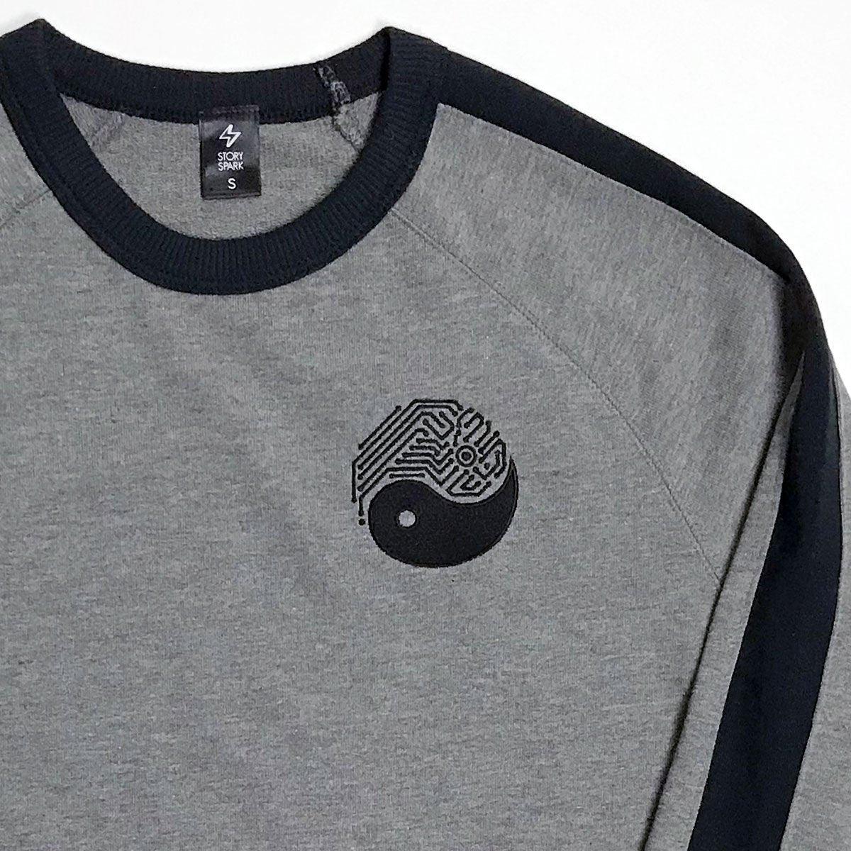 Yin Yang Tech Pullover STORY SPARK