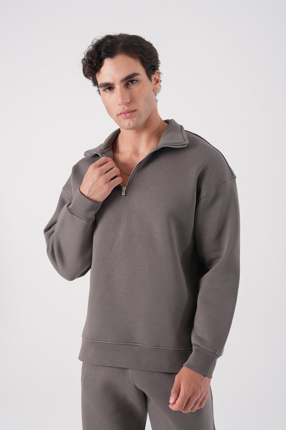 Unisex Oversize Half-Zip Sweatshirt & Baggy Sweatpants Set Withinblack