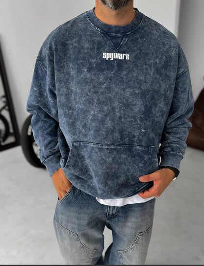 Unisex Oversize Sweatshirt with Pouch Pocket and Spray-Paint Design Withinblack