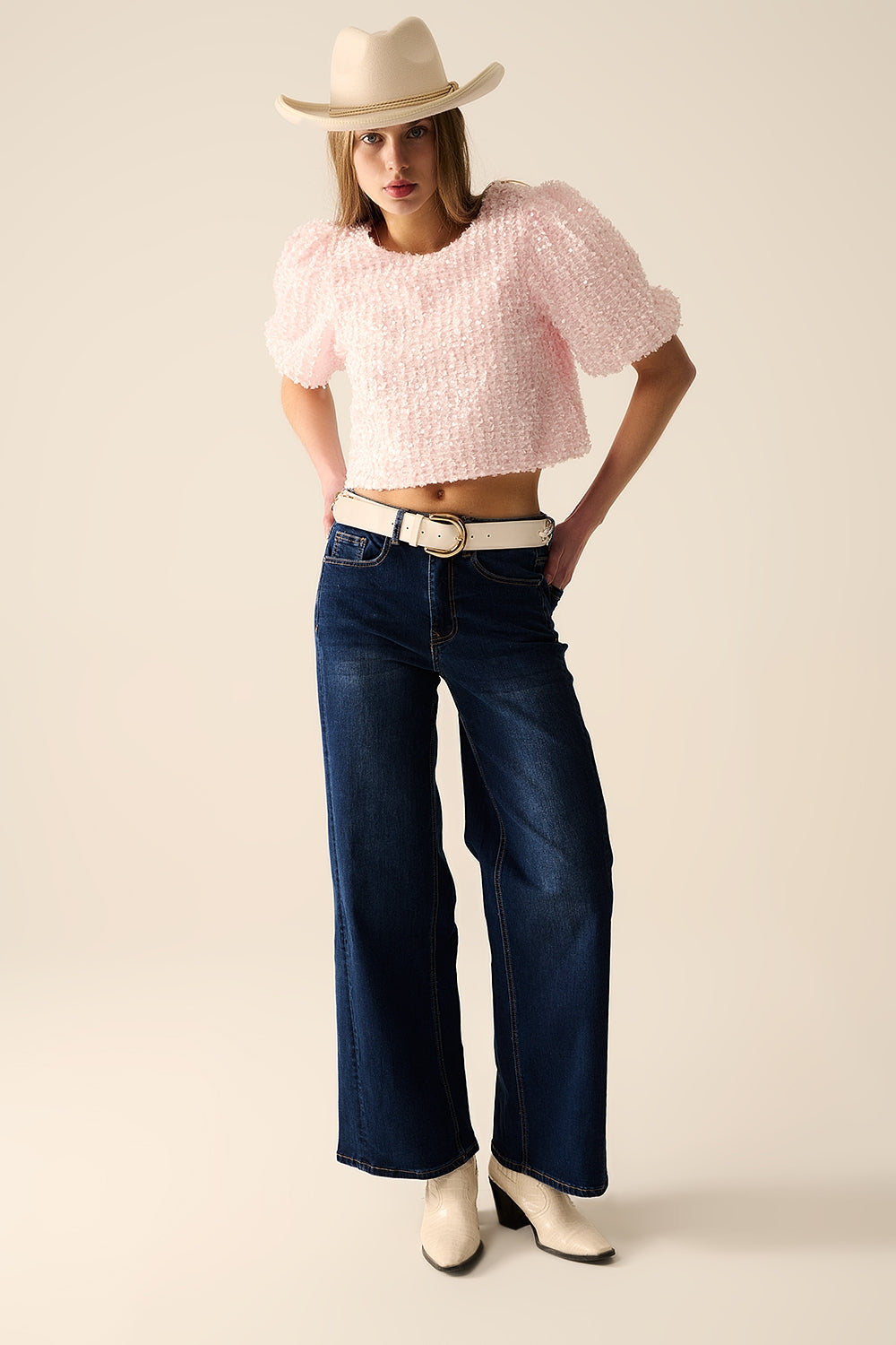 Pink top with sequin detail and balloon sleeves Q2store