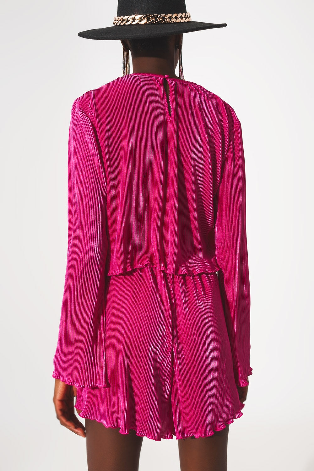 Pleated round neck crop top in fuchsia Q2store