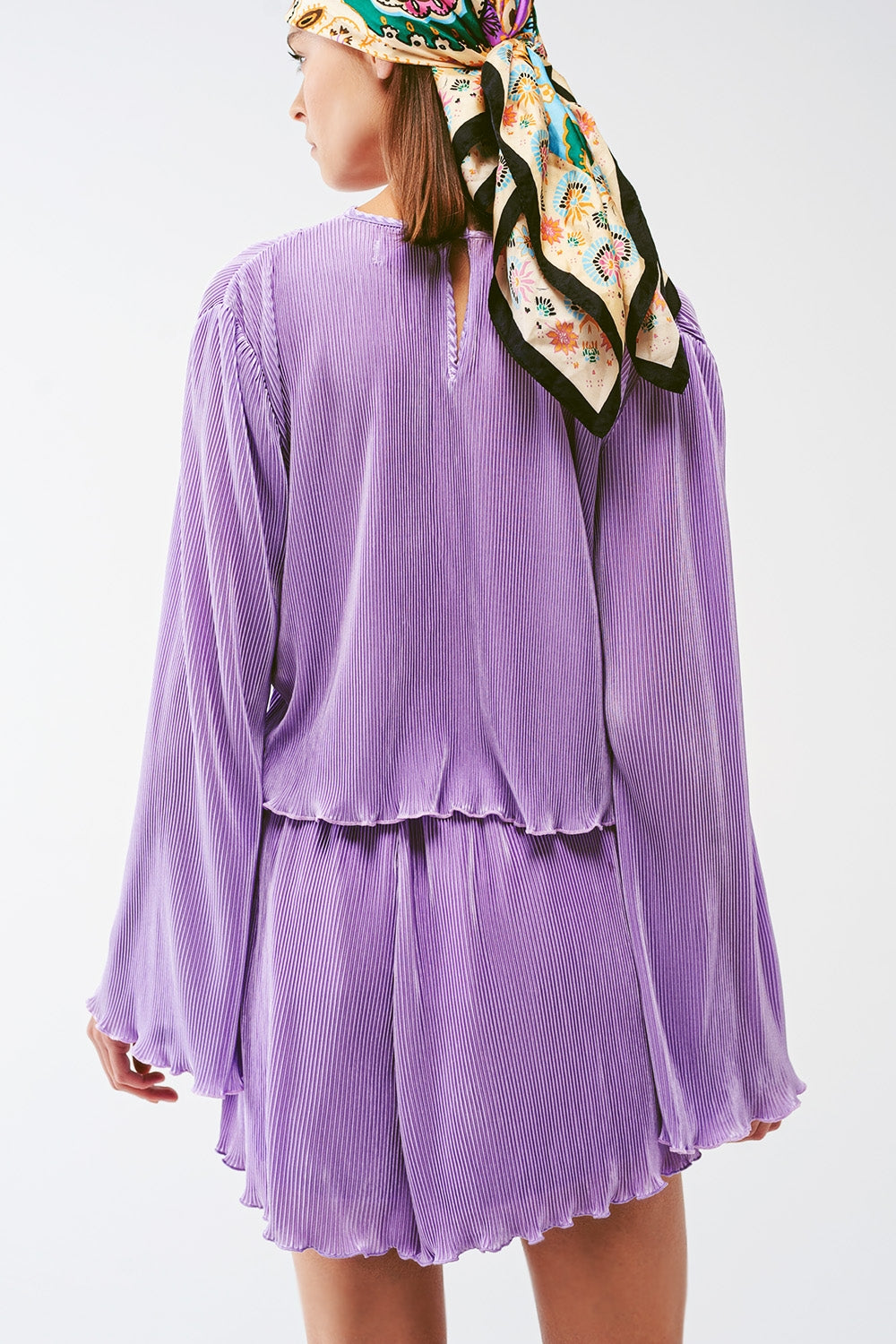 Pleated Round Neck Crop Top in lilac Q2store