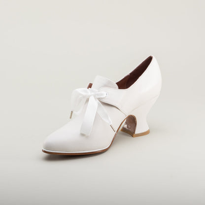 Pompadour 18th Century Leather Shoes (Ivory) American Duchess