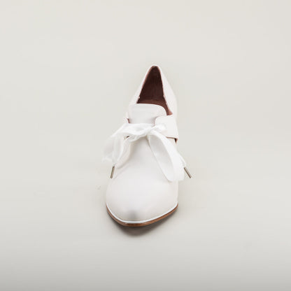 Pompadour 18th Century Leather Shoes (Ivory) American Duchess