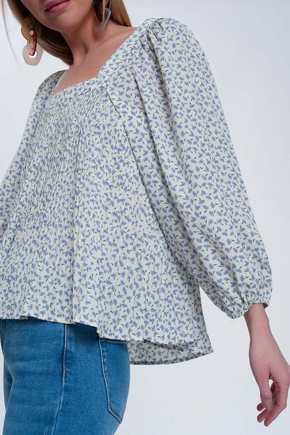puff sleeve top with square neck in blue floral print Q2store