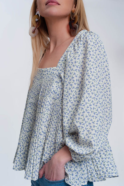 puff sleeve top with square neck in blue floral print Q2store