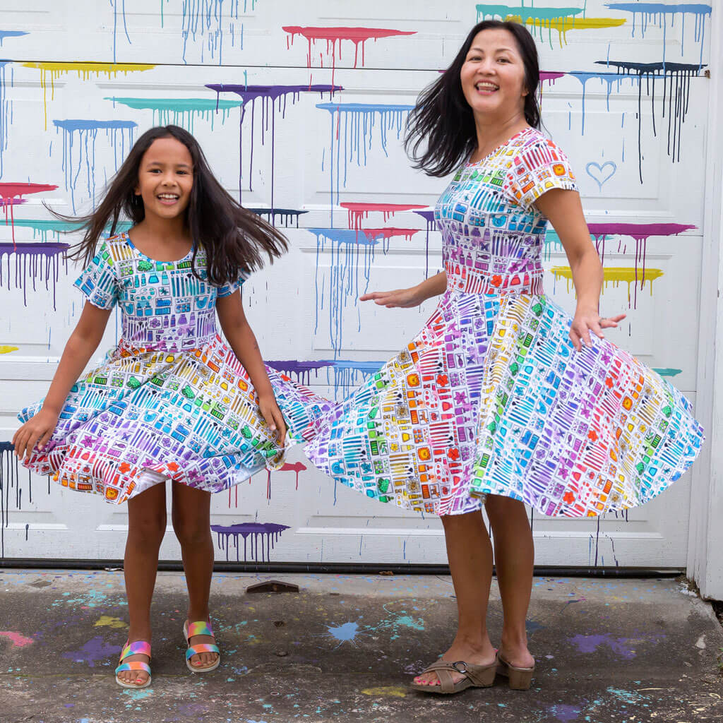 Adult "Smarty Paints" Rainbow Art Supplies Super Twirler Dress with Pockets Princess Awesome & Boy Wonder