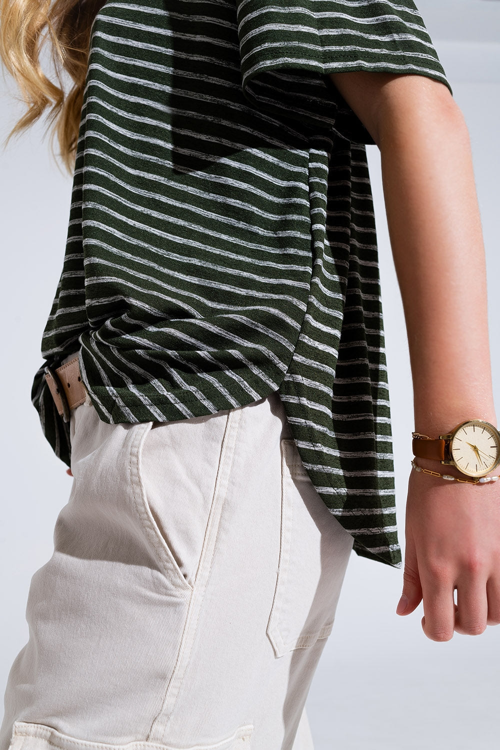 Relaxed Striped T-shirt With Crew Neckline In Khaki Q2store