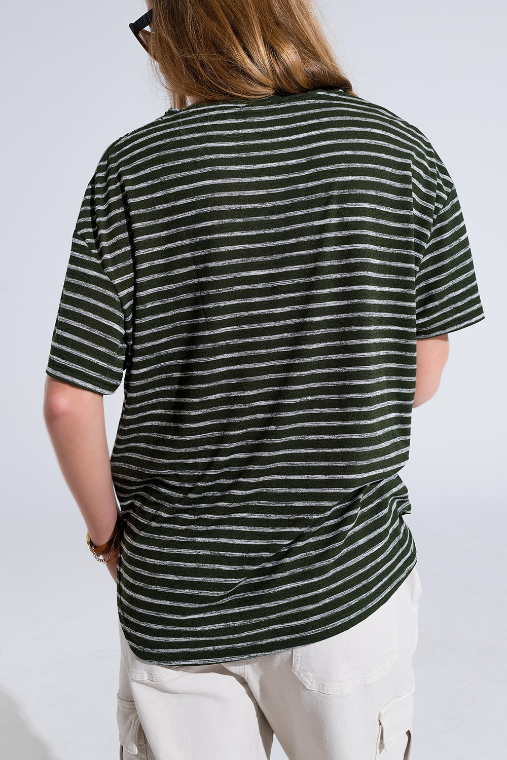 Relaxed Striped T-shirt With Crew Neckline In Khaki Q2store