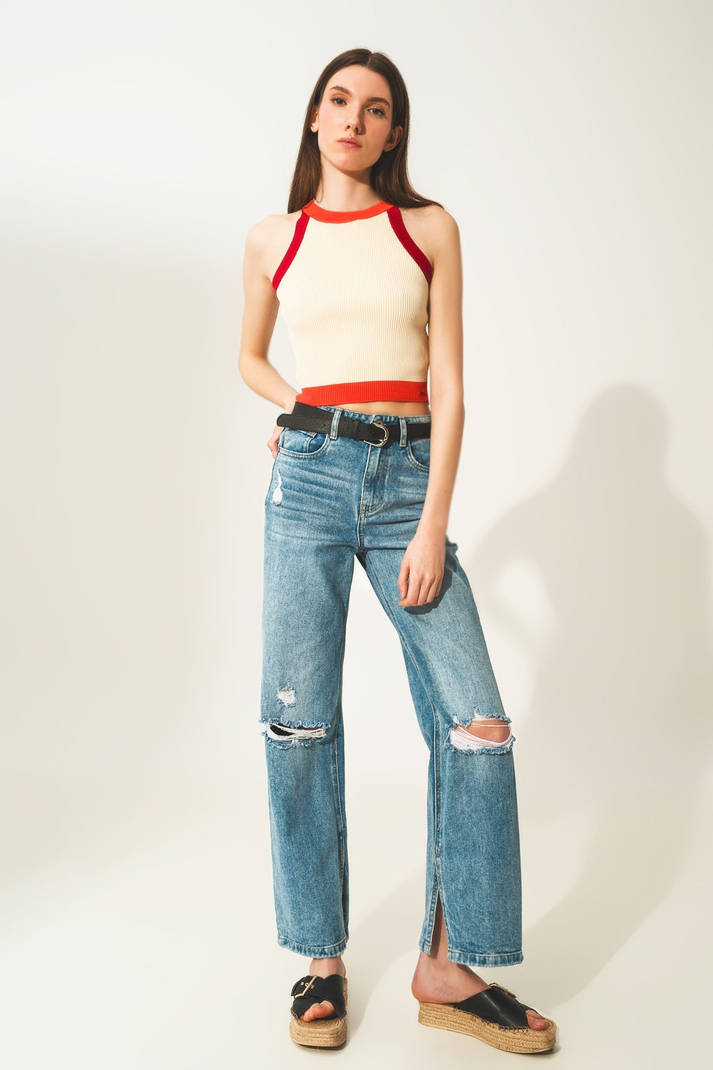 Ribbed cropped vest top in red Q2store