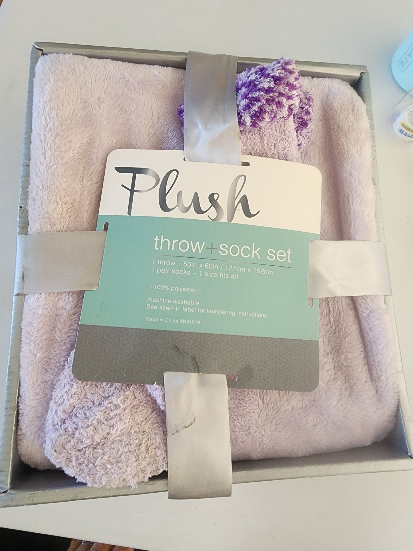 Light Purple plush throw with matching sock set. Tennessee Junk Trunk