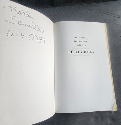 Complete Illustrated Guide to Reflexology  Foot Massage for Health Book Tennessee Junk Trunk