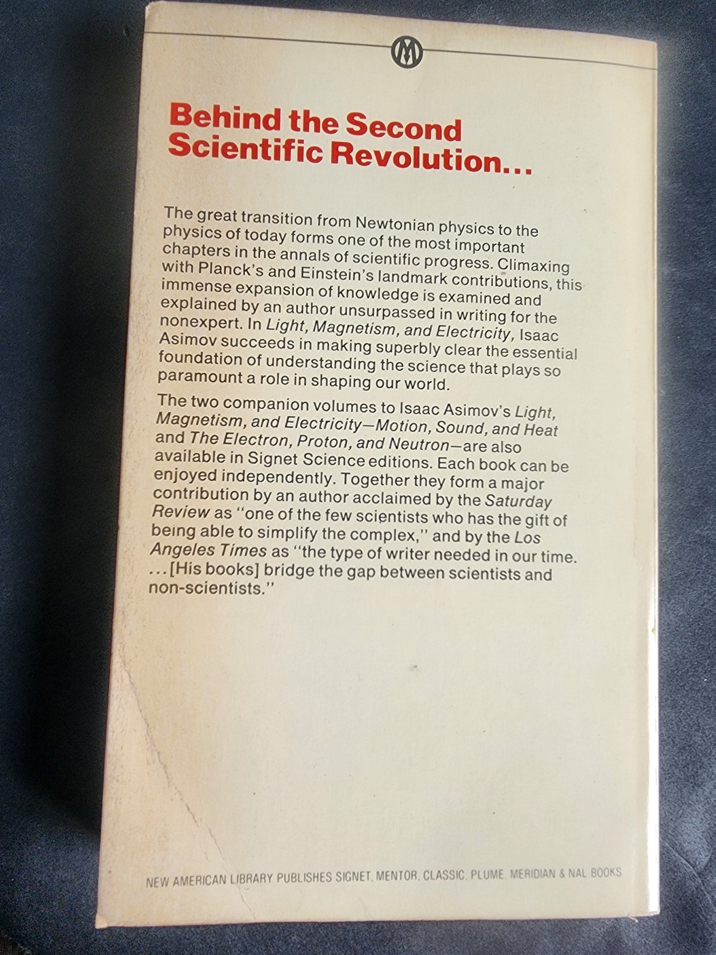 Asimov, Isaac - Understanding Physics: Light, Magnetism, and Electricity PB 1966 Tennessee Junk Trunk
