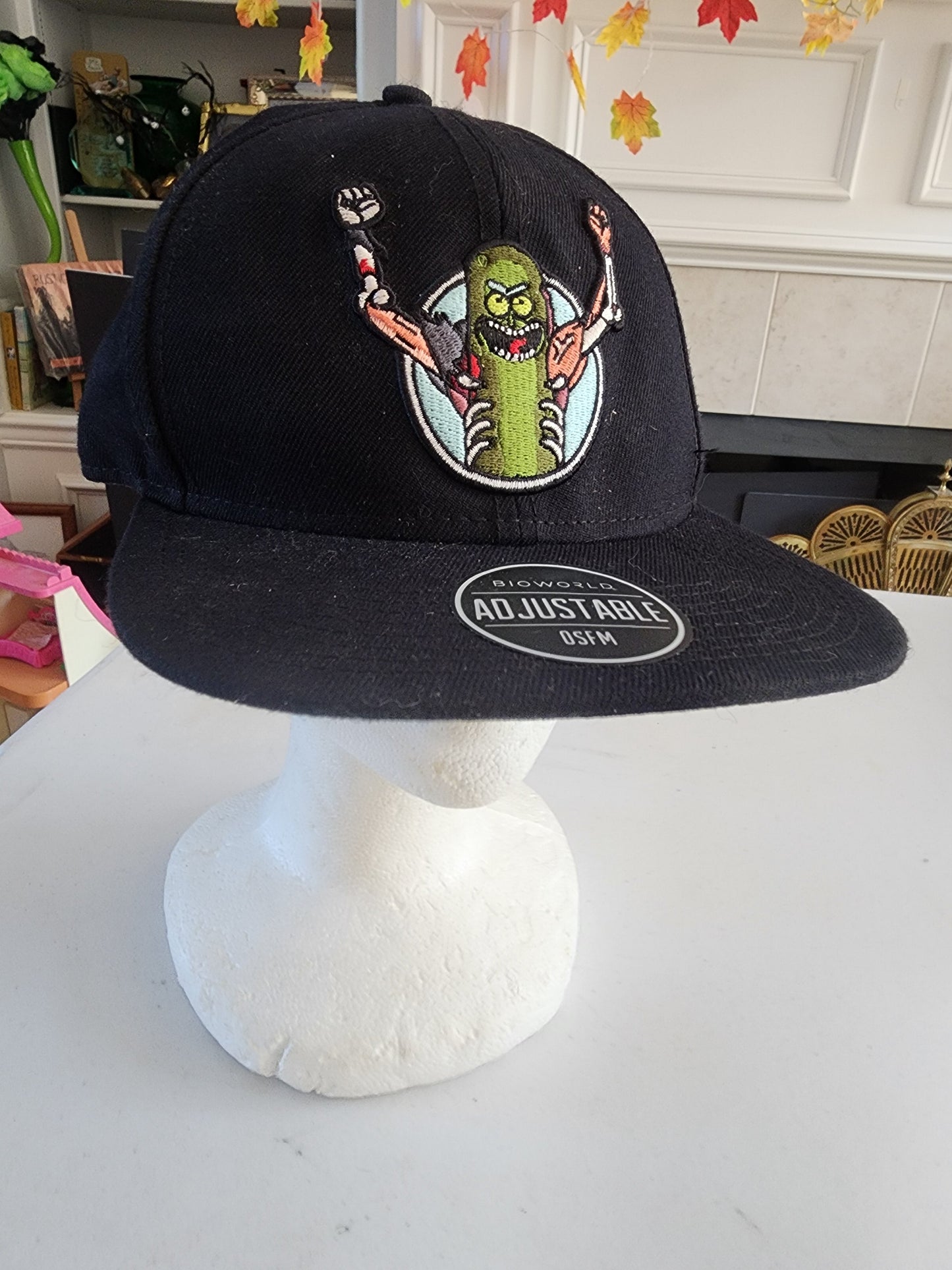 Rick & Morty Pickle Rick Snapback adjustable Hat Adult Swim Cartoon Network Bioworld in good condition never worn, mainly shelf wear. Tennessee Junk Trunk