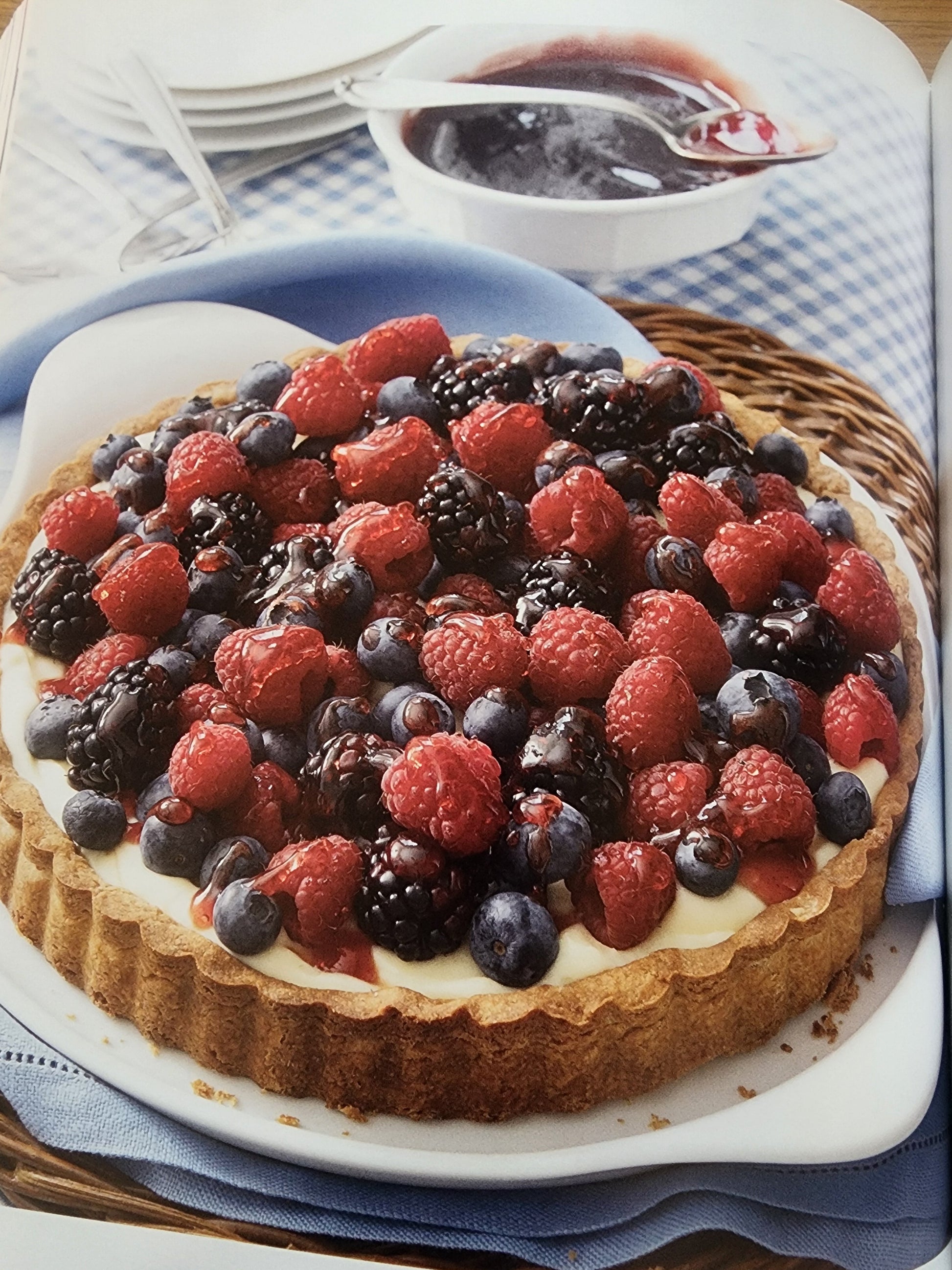 Baking: From My Home to Yours Cookbook
By Dorie Greenspan, Deserts Sweets Pies Tennessee Junk Trunk
