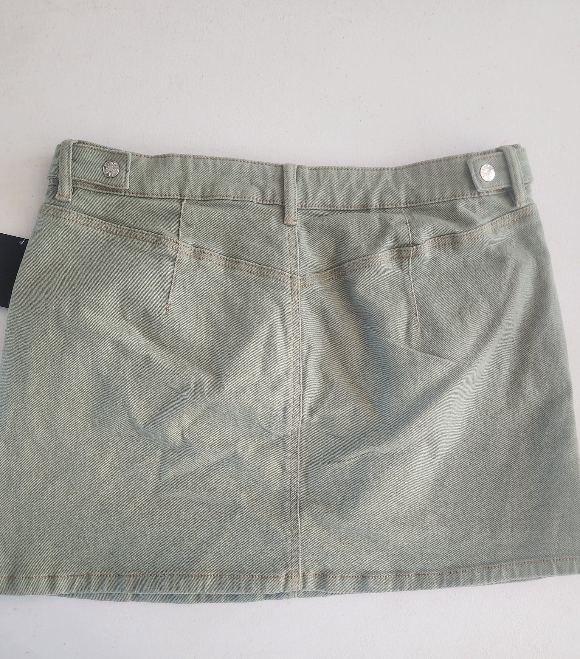 Women's New Green Denim Skirt 13/31 by Celebrity Pink 14.75" long waist 31" Tennessee Junk Trunk