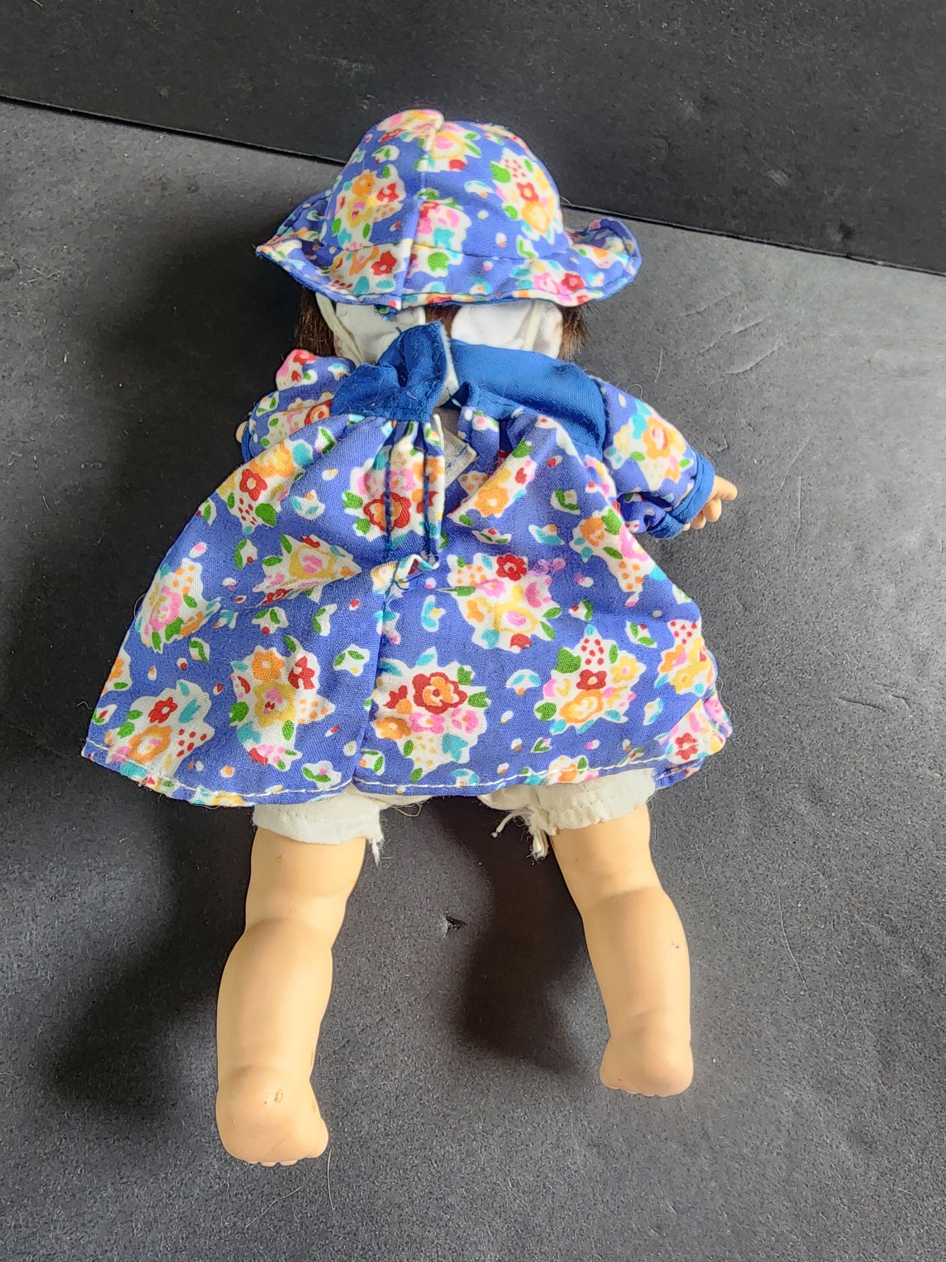 Gi-Go Palm Pals 8" Happy Kids Collectible Bean bag Doll Tennessee Junk Trunk