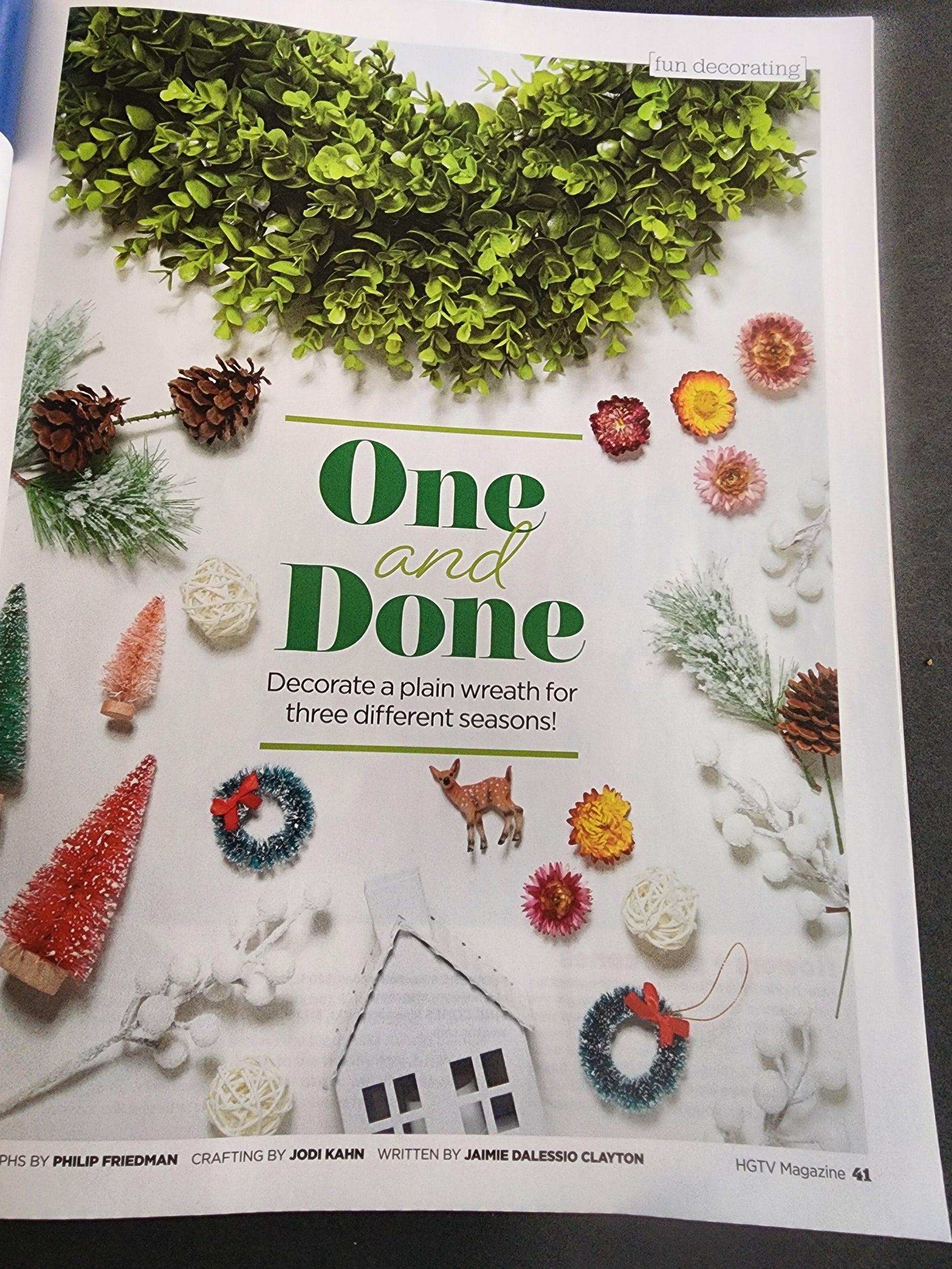HGTV MAGAZINE - HOLIDAY BEST - NOV/DEC 2024 FESTIVE IDEAS, FIREPLACE, DECORATE Tennessee Junk Trunk