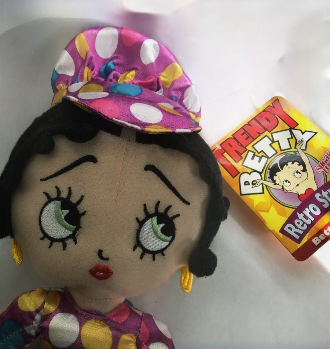 Betty Boop Doll Retro Stylin 60s Era. 15" tall Tennessee Junk Trunk