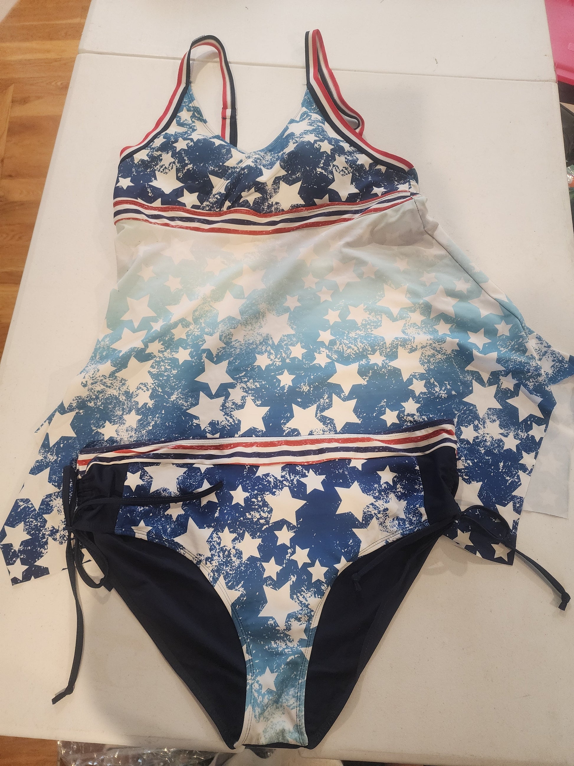 Women's Two-piece tankini Patriotic swimsuit XL 16 Tennessee Junk Trunk