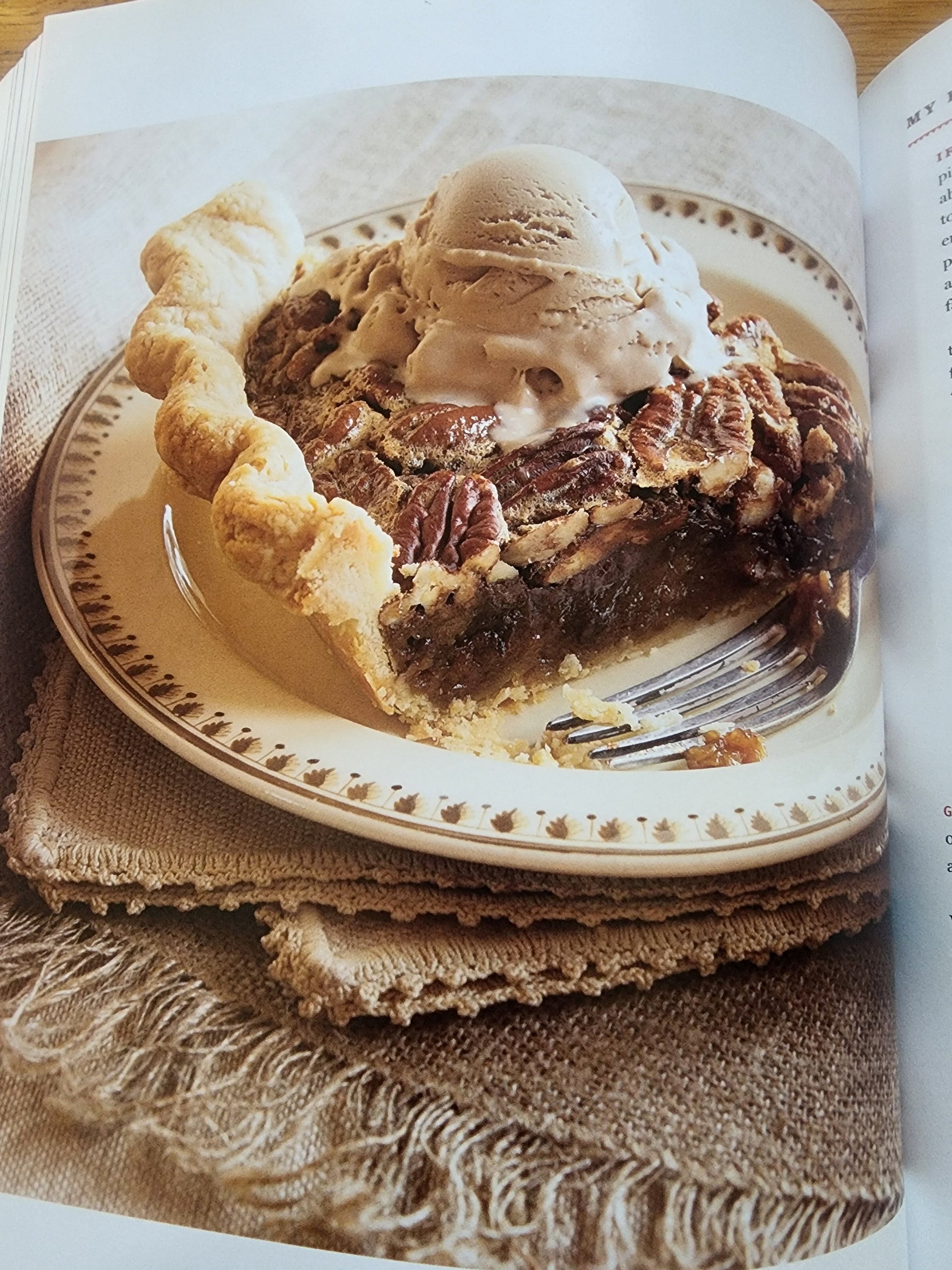 Baking: From My Home to Yours Cookbook
By Dorie Greenspan, Deserts Sweets Pies Tennessee Junk Trunk