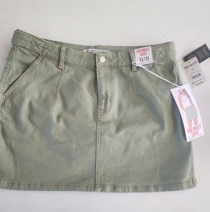 Women's New Green Denim Skirt 13/31 by Celebrity Pink 14.75" long waist 31" Tennessee Junk Trunk