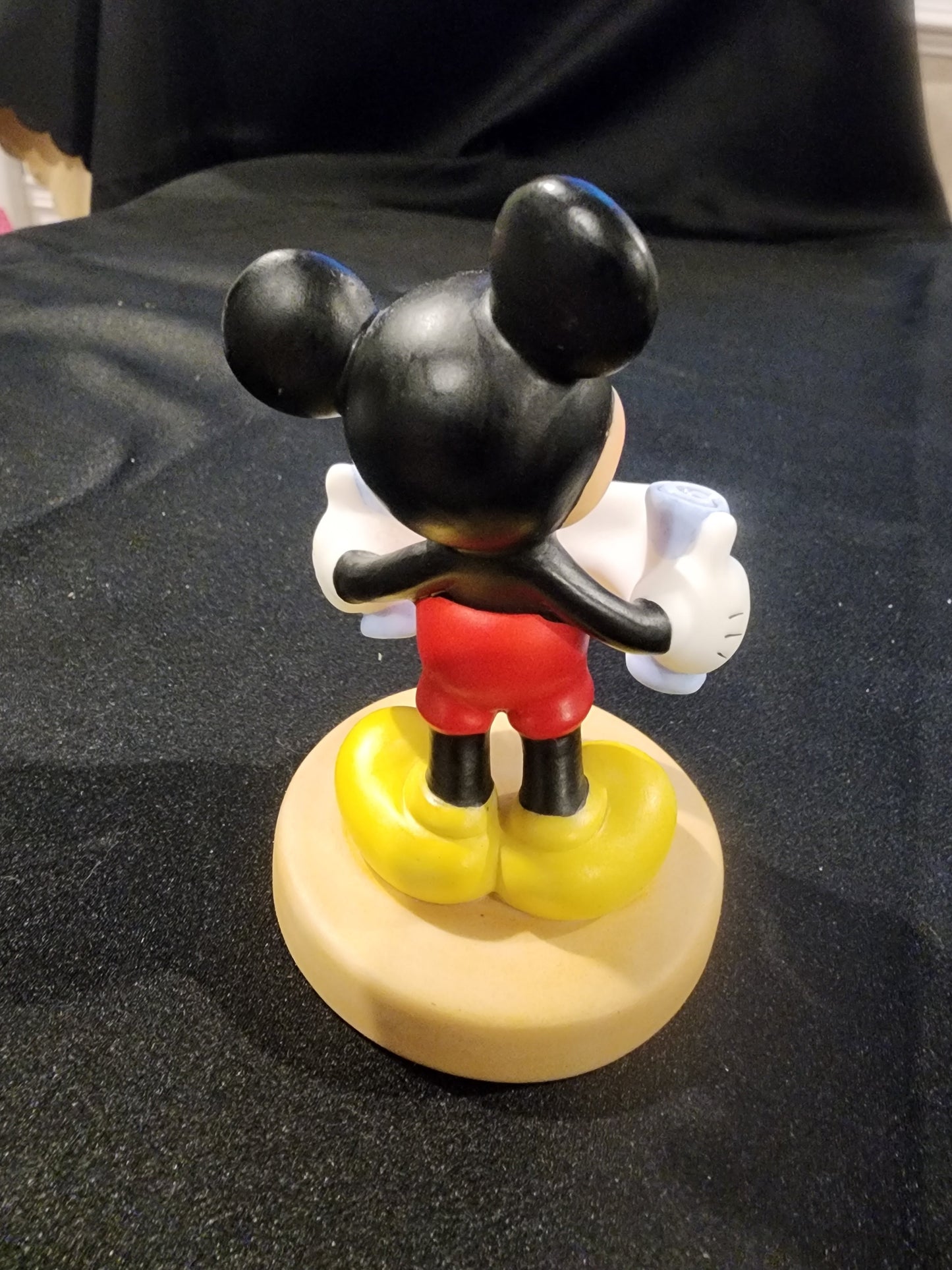 WALT DISNEY WORLD 2005 MICKEY MOUSE BISQUE FIGURINE WHERE THE PARTY NEVER ENDS! Tennessee Junk Trunk