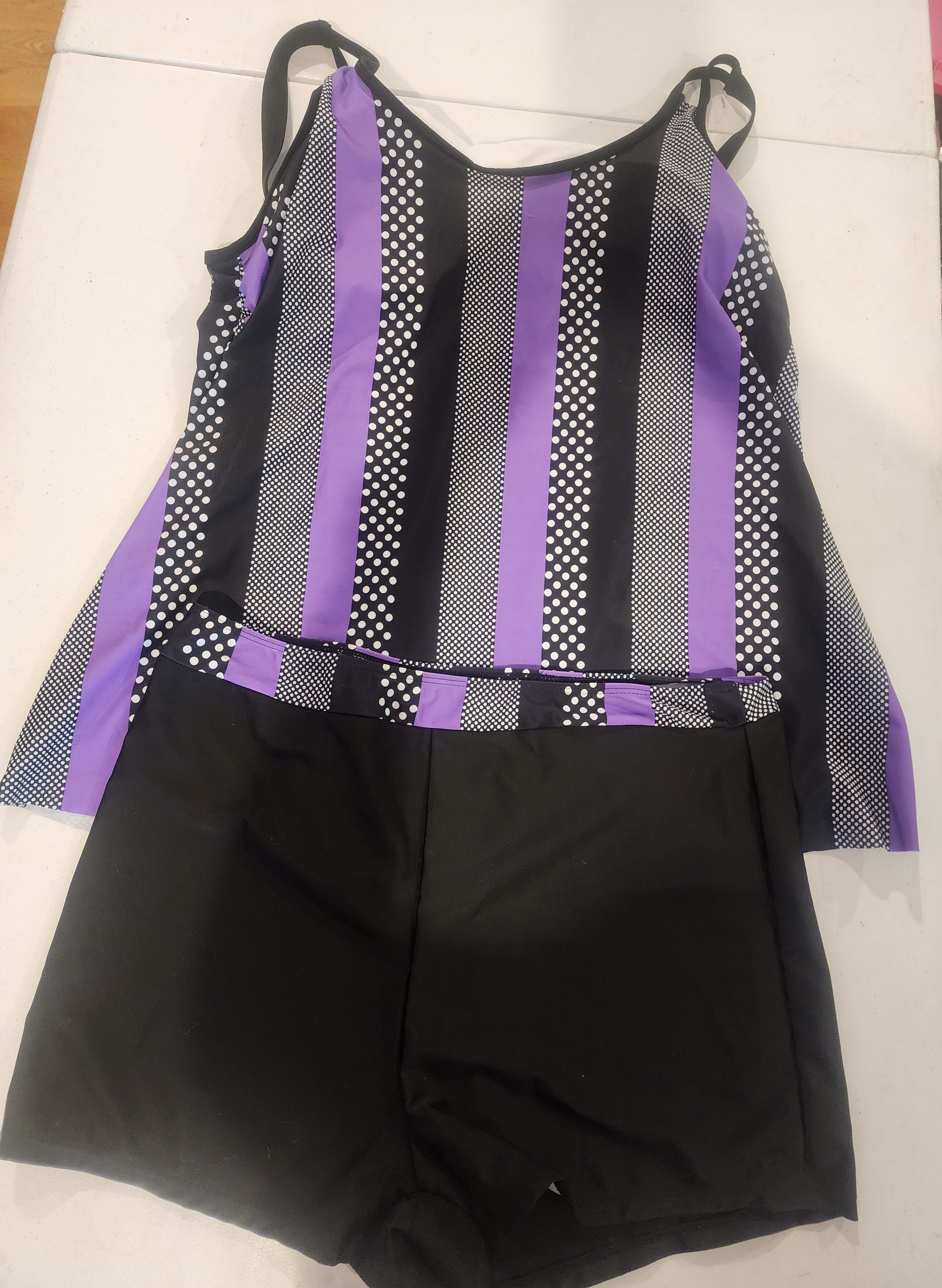 Women's Plus Size Swimsuit 18-20 Purple Black White Tennessee Junk Trunk