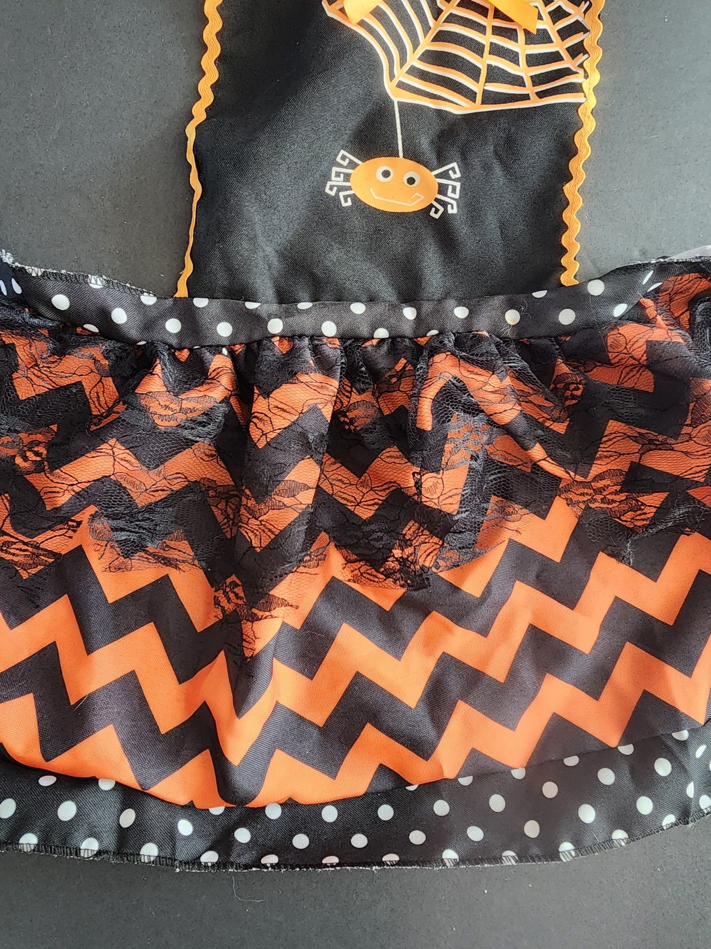 Halloween Polka Dot Spider Web Apron Black Orange, child size 4-8 Tennessee Junk Trunk