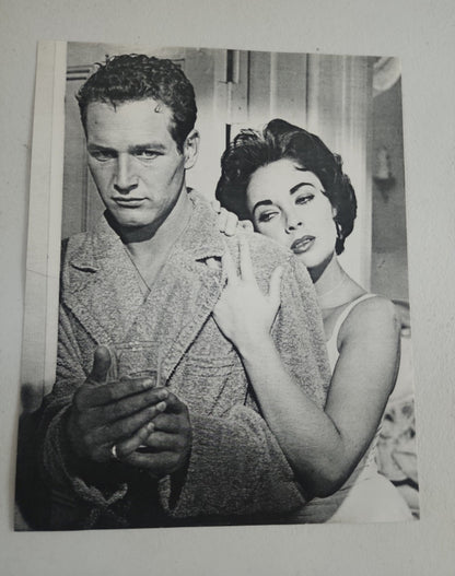 Paul Newman, Elizabeth Taylor, CAT ON A HOT TIN ROOF, 1958 photo.  8"x10" Tennessee Junk Trunk