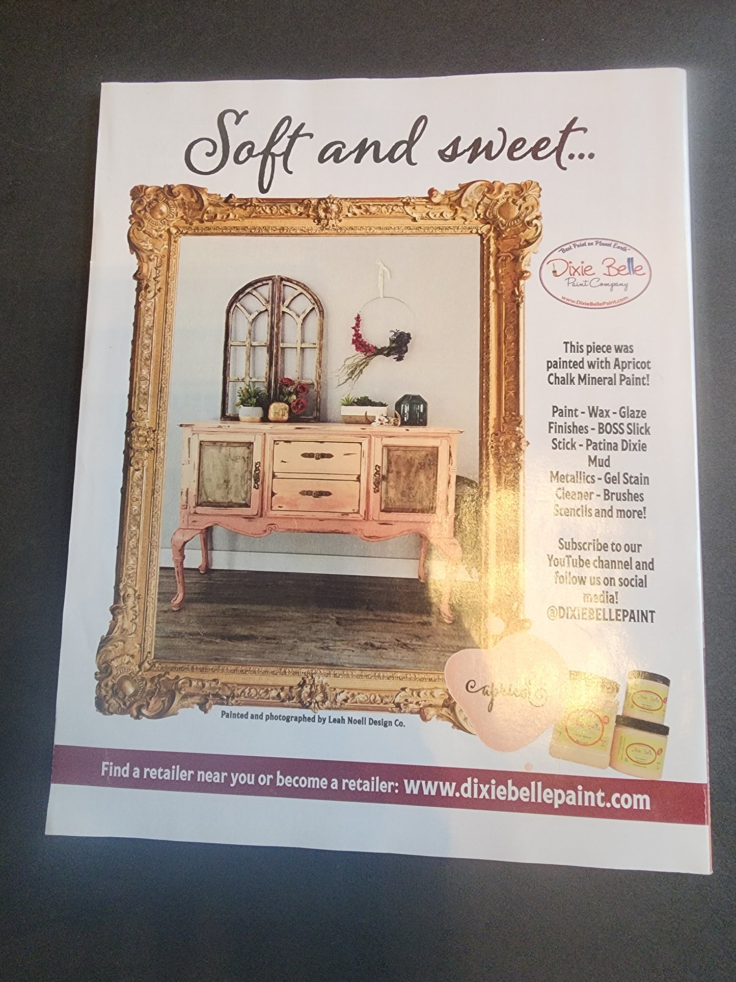 Country Sampler Magazine: May 2019 - "Easy Living" Tennessee Junk Trunk