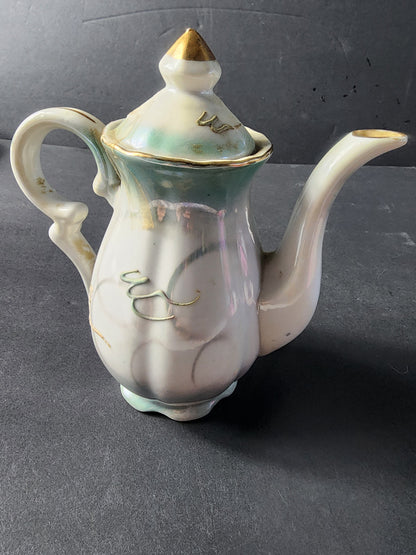 Kenmar Japan vintage Florida souvenir 3D Dragonware teapot green luster with dragon Tennessee Junk Trunk