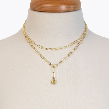 Roxy - Paperclip Chain w/ Horseshoe Coin - Large Link in Gold Urban-Equestrian