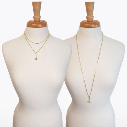 Roxy - Paperclip Chain w/ Horseshoe Coin - Petite Link in Gold Urban-Equestrian