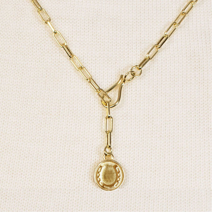 Roxy - Paperclip Chain w/ Horseshoe Coin - Petite Link in Gold Urban-Equestrian