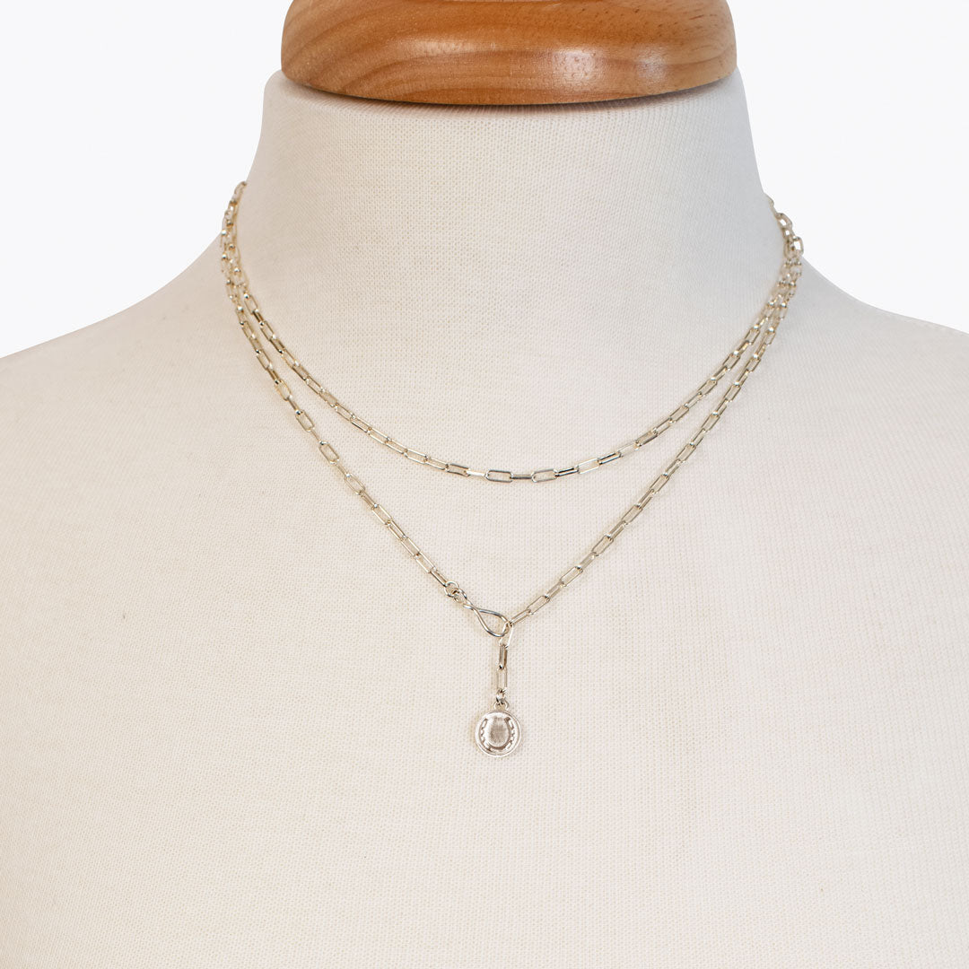 Roxy - Paperclip Chain w/ Horseshoe Coin - Petite Link in Silver Urban-Equestrian