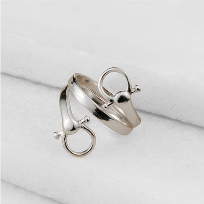 Sandro - Equestrian Horse Bit Spiral Ring in Silver Urban-Equestrian