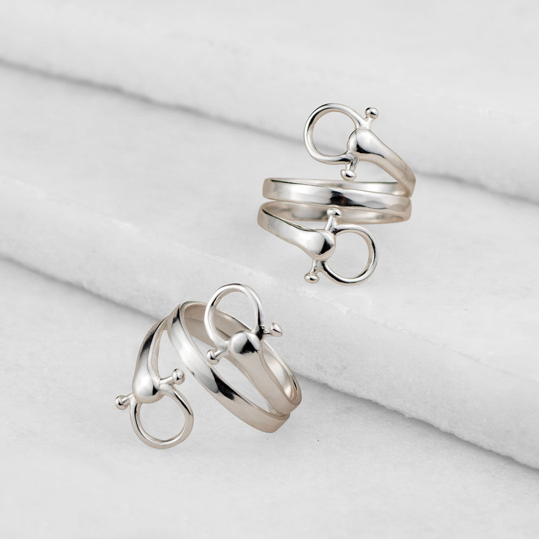 Sandro - Equestrian Horse Bit Spiral Ring in Silver Urban-Equestrian