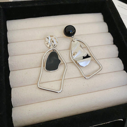 Sculptural Asymmetric Drop Earrings with Abstract Lines (MAC321) Mariam's Collection