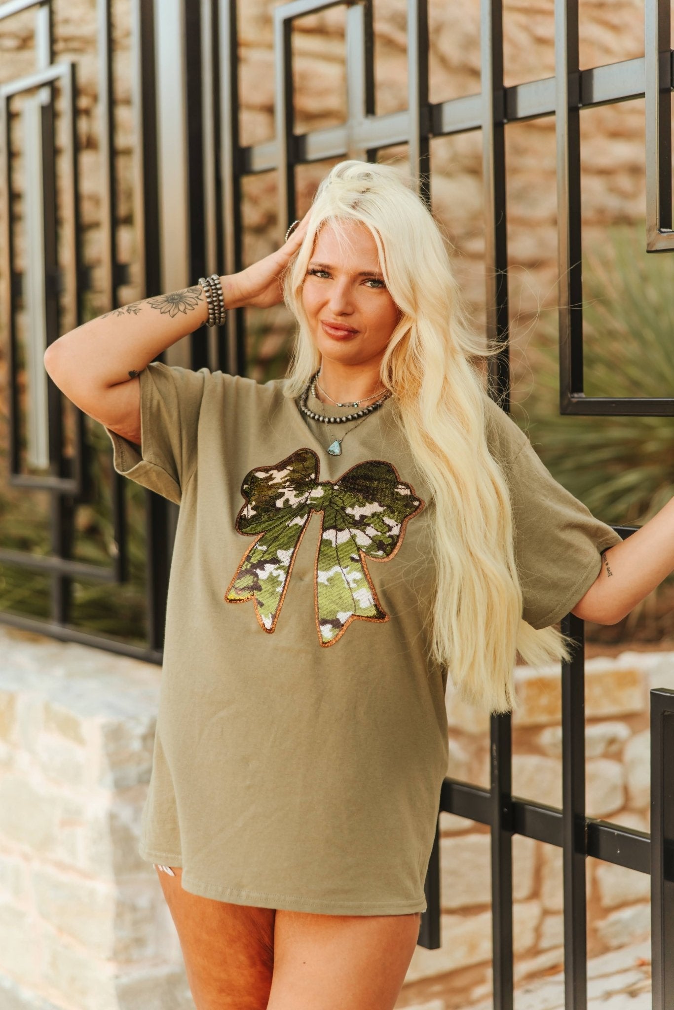 Sequin Camo Bow Patch Tee Wild Junkie