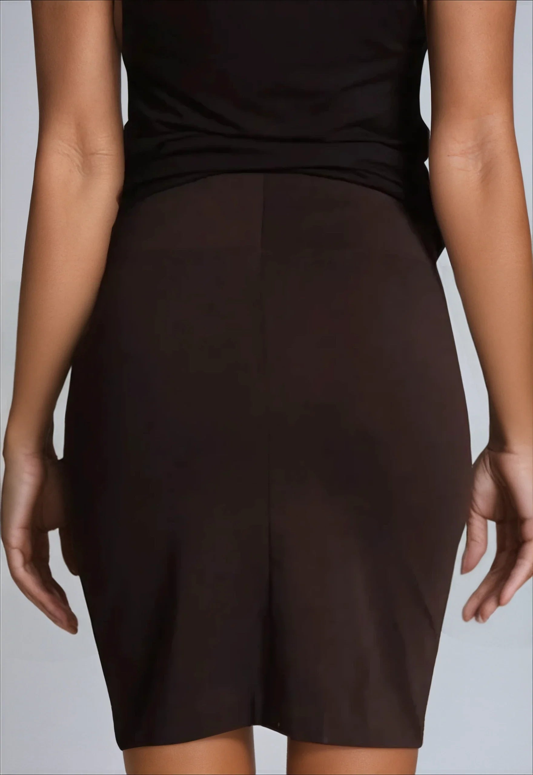 Straight Skinny Short Skirt Buki