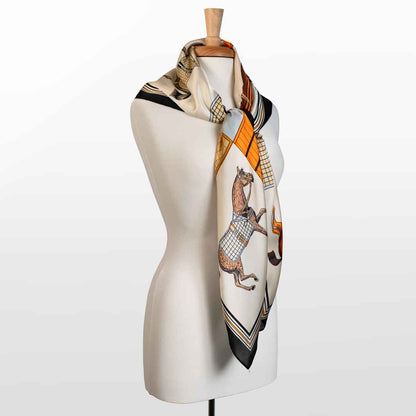 Signature - Oversize Equestrian Scarf in Black Urban-Equestrian