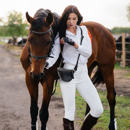 Sonoma Sling Bag in Black Urban-Equestrian