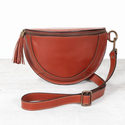 Sonoma Sling Bag in Cognac Urban-Equestrian
