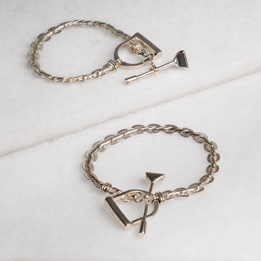 Portia T-Bar Horseshoe Bracelet in Silver Urban-Equestrian